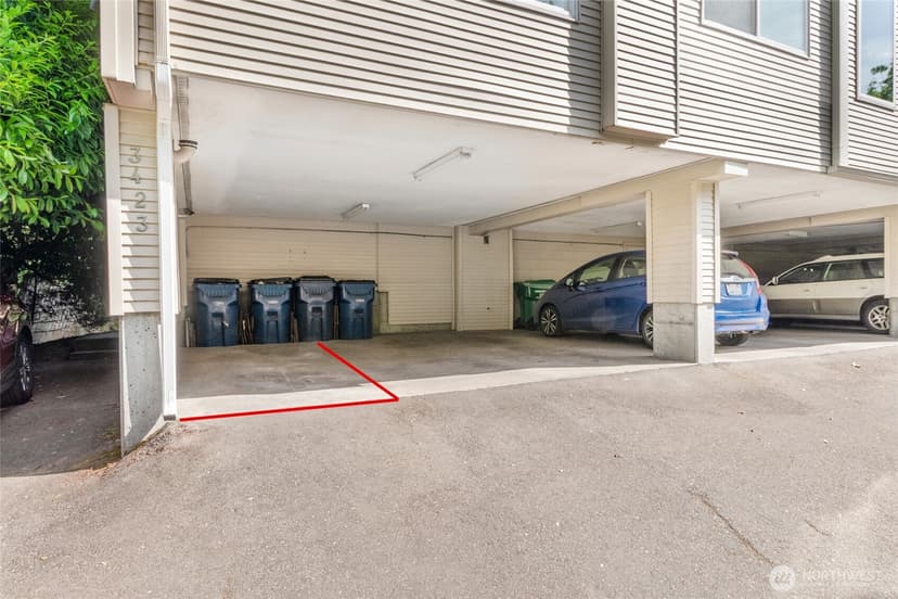 Property photo for 3423 W Government Way #8, Seattle photo 19