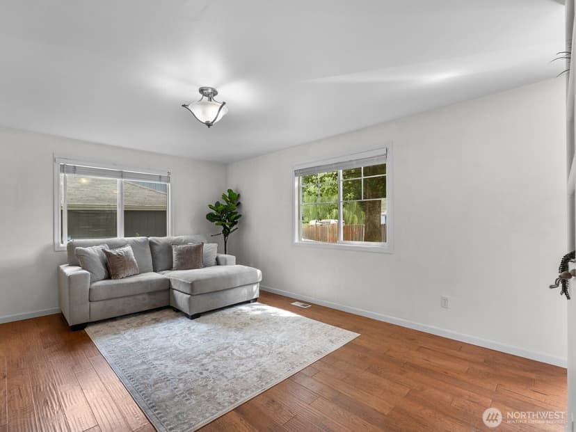 Property photo for 5613 Grove Street, Marysville photo 5