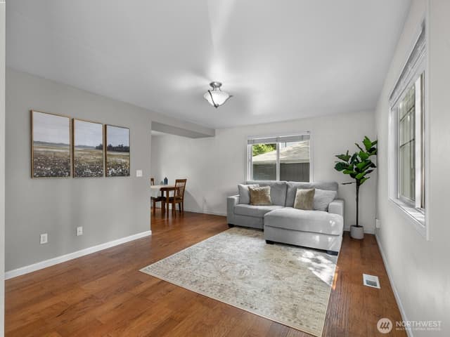 Property photo for 5613 Grove Street, Marysville photo 4