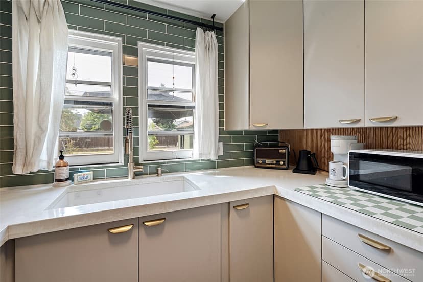 Property photo for 1146 S 34th, Tacoma photo 14