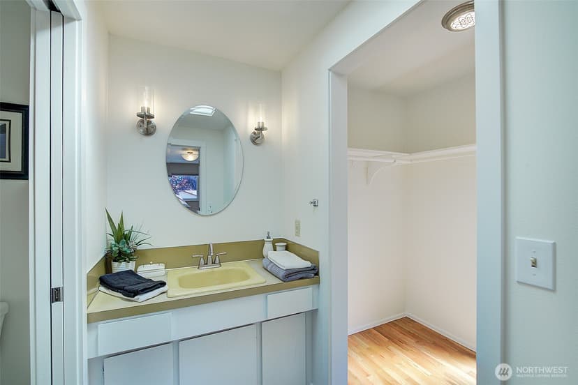 Property photo for 322 NW 200th Street, Shoreline photo 26