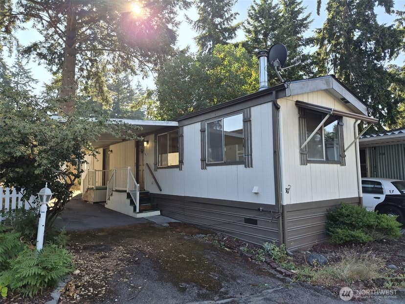 Property photo for 7301 NE 175th Street #317, Kenmore photo 38