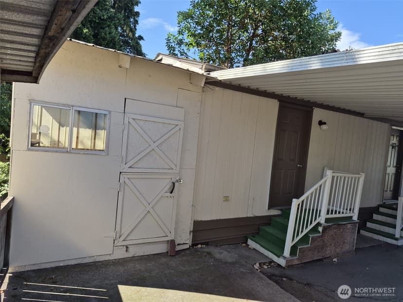 Property photo for 7301 NE 175th Street #317, Kenmore photo 34