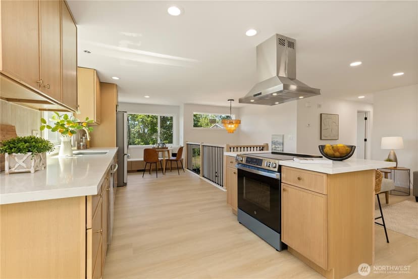 Property photo for 5134 S Wallace Street, Seattle photo 2
