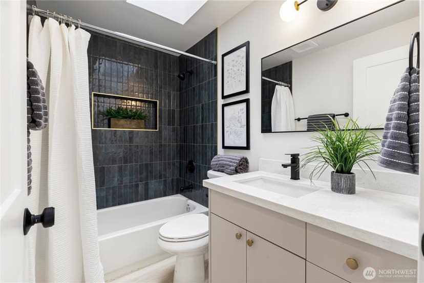 Property photo for 5134 S Wallace Street, Seattle photo 24