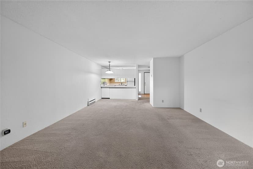 Property photo for 14527 NE 40th Street #G202, Bellevue photo 13