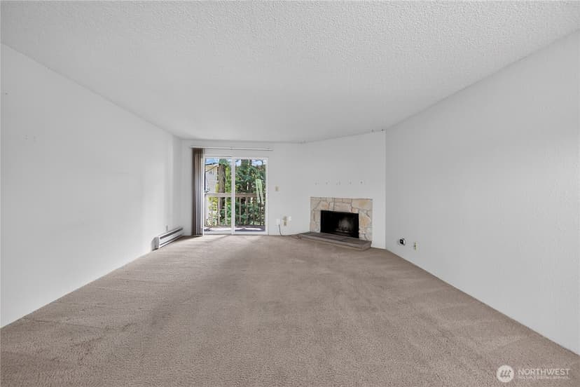 Property photo for 14527 NE 40th Street #G202, Bellevue photo 15
