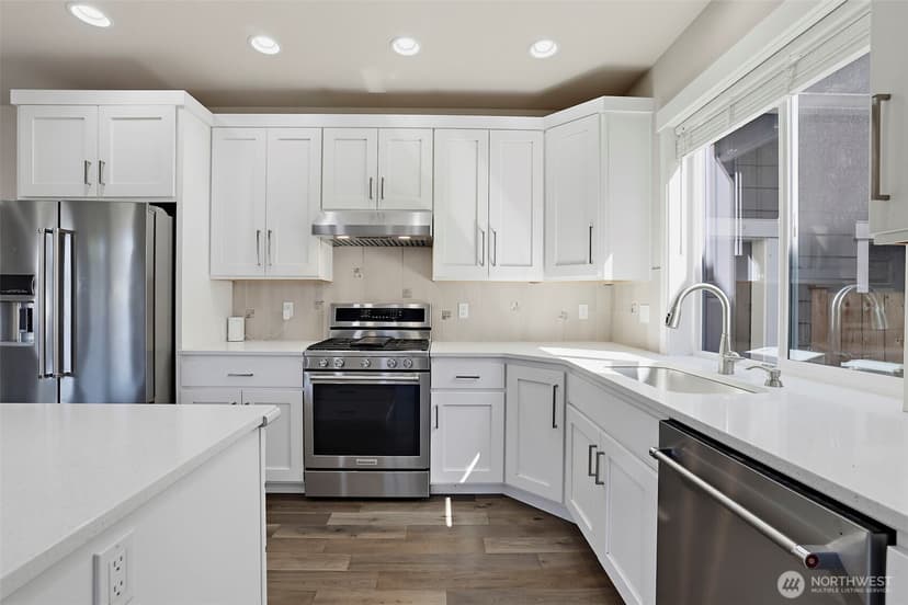 Property photo for 1312 170th Place SW #B, Lynnwood photo 5