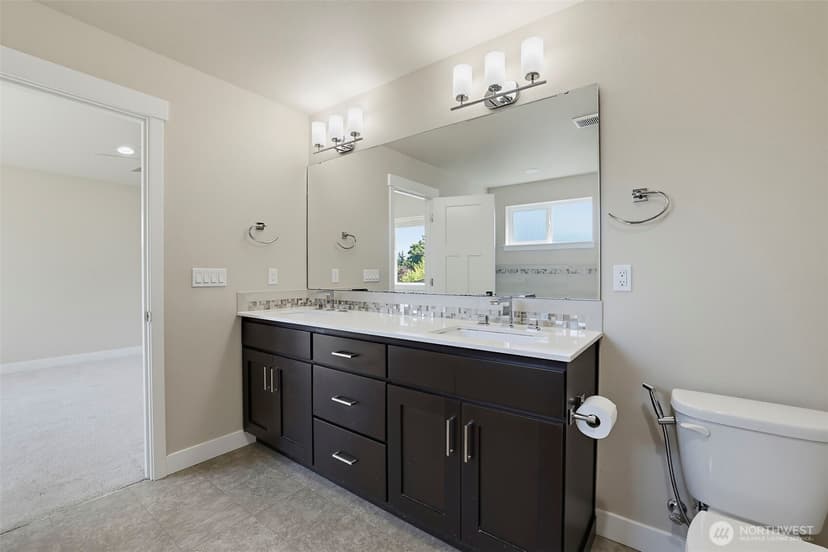 Property photo for 1312 170th Place SW #B, Lynnwood photo 10