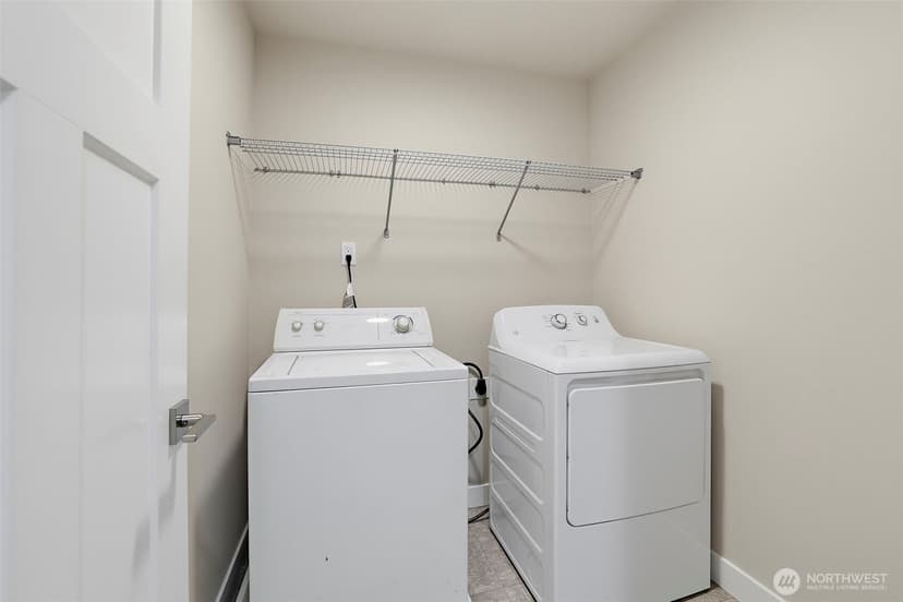 Property photo for 1312 170th Place SW #B, Lynnwood photo 17