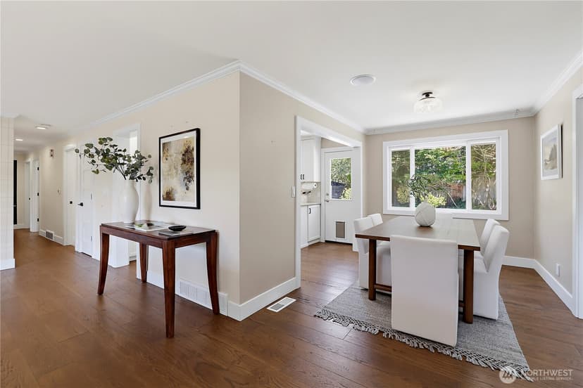 Property photo for 18974 Marine View Drive SW, Normandy Park photo 10