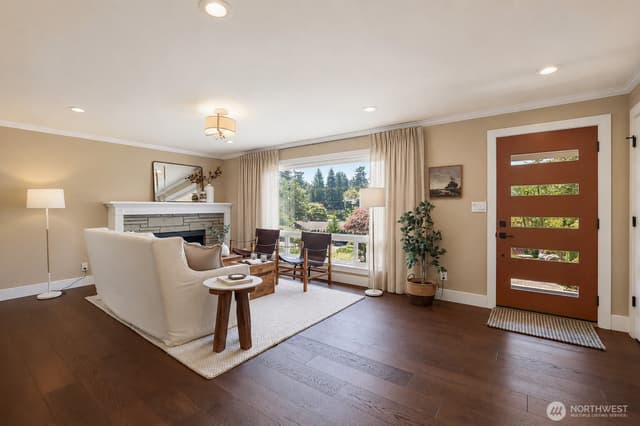 Property photo for 18974 Marine View Drive SW, Normandy Park photo 3