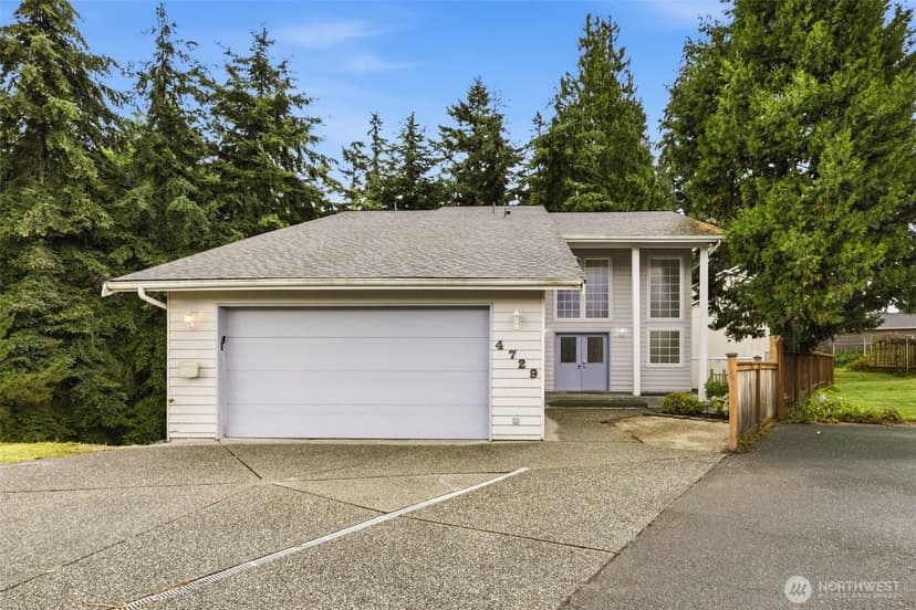 Property photo for 4729 Seahurst Avenue, Everett