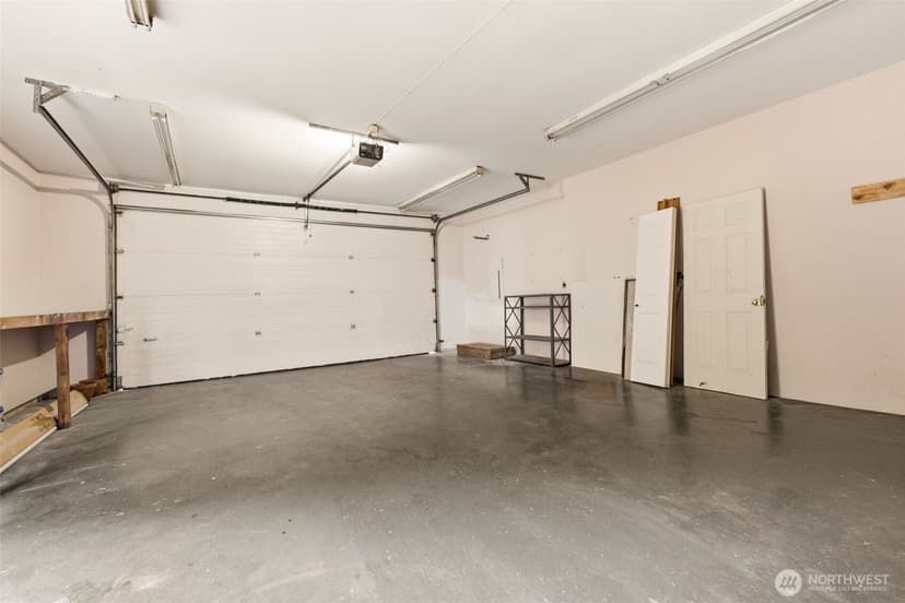 Property photo for 4729 Seahurst Avenue, Everett photo 12