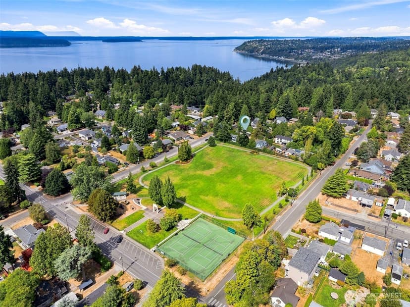 Property photo for 14622 18th Avenue SW, Burien photo 27