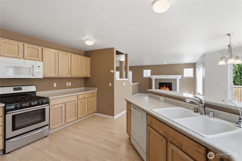 Property photo for 18144 168th Way SE, Renton photo 11
