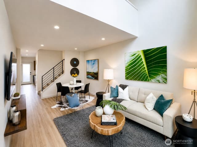Property photo for 2612 SW Nevada Street #B, Seattle photo 4