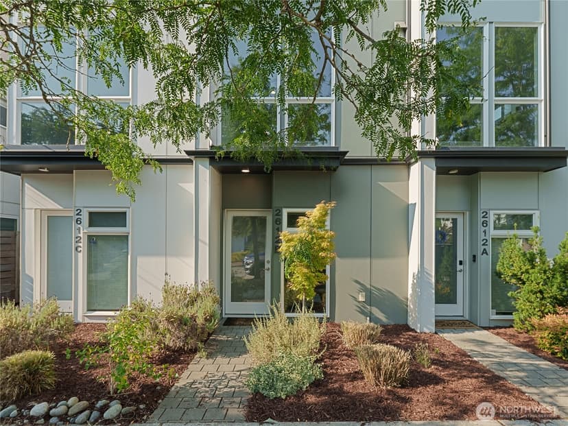 Property photo for 2612 SW Nevada Street #B, Seattle photo 2