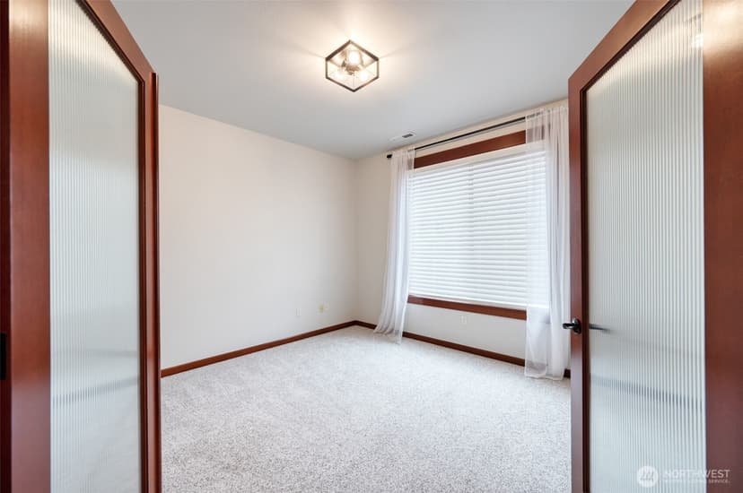Property photo for 17103 138th Avenue E, Puyallup photo 6