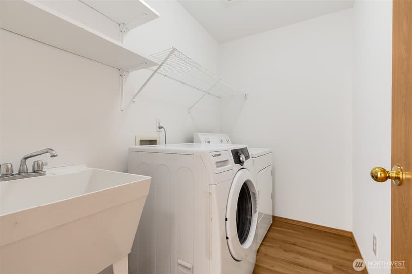 Property photo for 15815 Admiralty Way #C4, Lynnwood photo 19