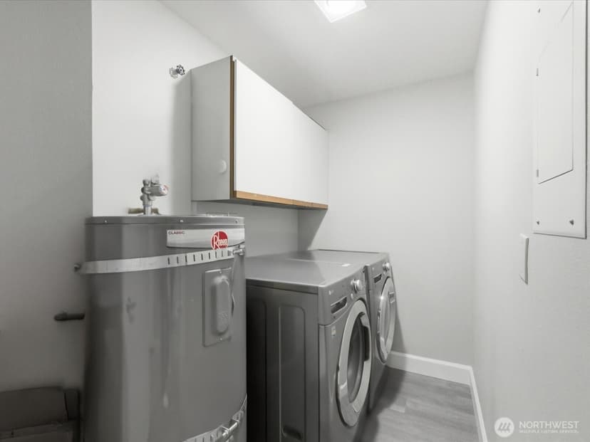 Property photo for 1400 Taylor Avenue N #201, Seattle photo 22