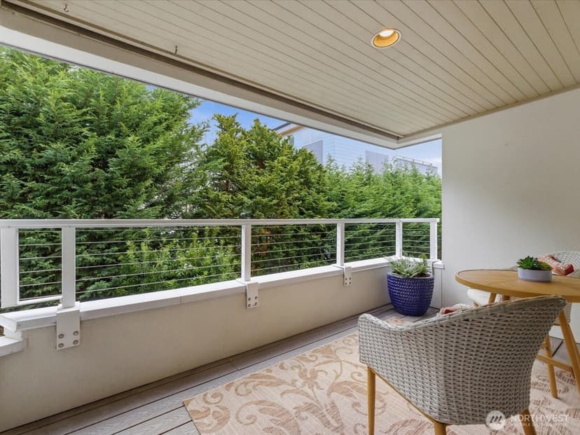Property photo for 1400 Taylor Avenue N #201, Seattle photo 19