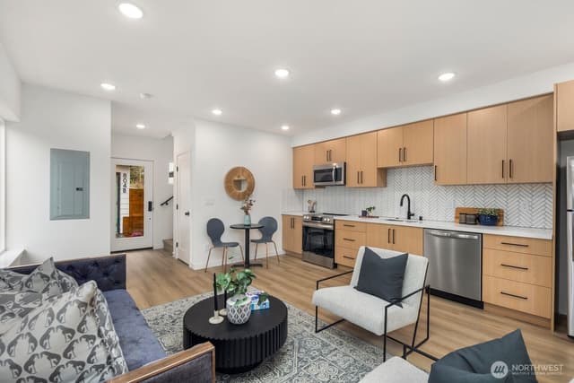 Property photo for 806 C S Rose Street, Seattle
