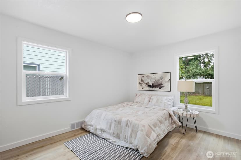 Property photo for 8407 Winona Street SW, Lakewood photo 18