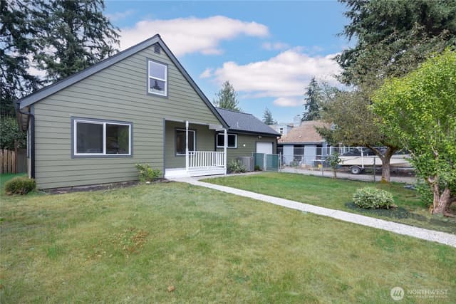 Property photo for 8407 Winona Street SW, Lakewood photo 2
