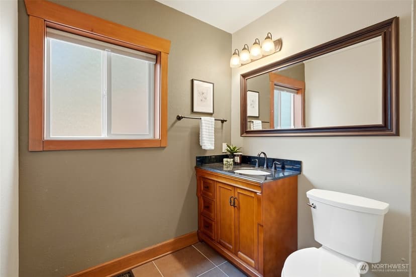 Property photo for 953 Nile Avenue NE, Renton photo 25