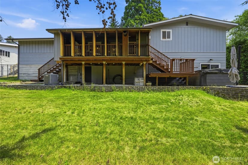 Property photo for 953 Nile Avenue NE, Renton photo 26