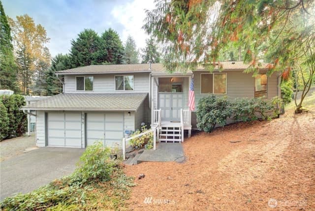 Property photo for 108 130th Place NE, Bellevue