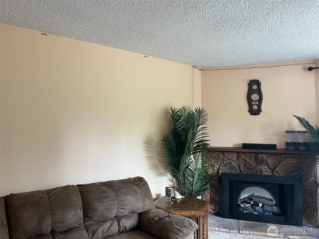 Property photo for 511 S 325th Street #23B, Federal Way photo 4