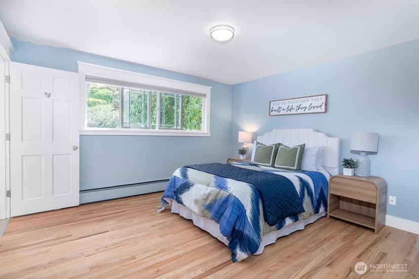 Property photo for 1010 Daley Street, Edmonds photo 9