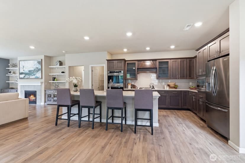 Property photo for 12506 Emerald Ridge Boulevard E, Puyallup photo 10
