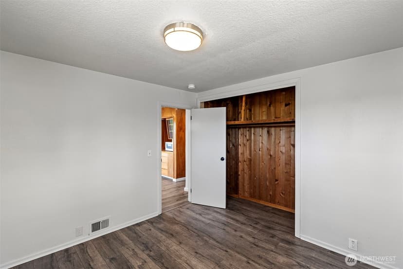 Property photo for 3202 Farragut Street, Bremerton photo 12