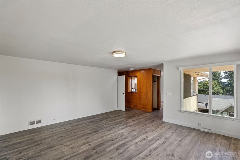Property photo for 3202 Farragut Street, Bremerton photo 5
