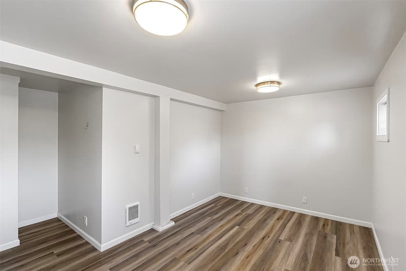 Property photo for 3202 Farragut Street, Bremerton photo 25