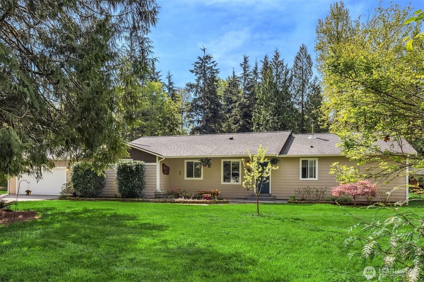 Property photo for 12500 60th Street NE, Lake Stevens photo 2