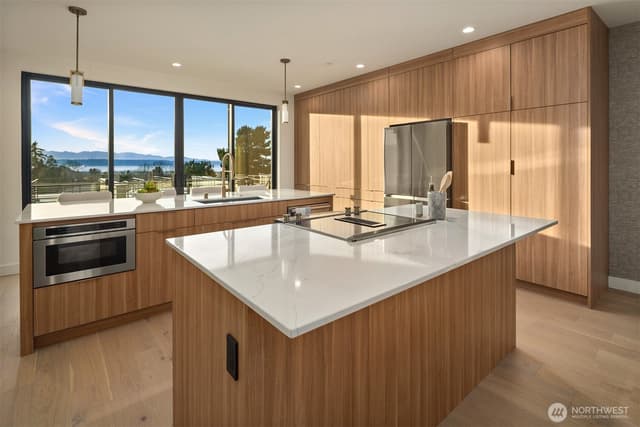 Property photo for 614 5th Avenue S #A103, Edmonds photo 4