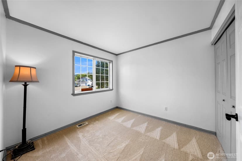 Property photo for 15553 Heintz Avenue SE, Monroe photo 15