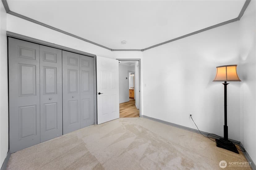 Property photo for 15553 Heintz Avenue SE, Monroe photo 16