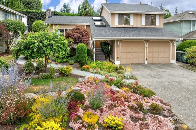 Property photo for 714 Vista Place, Edmonds photo 4