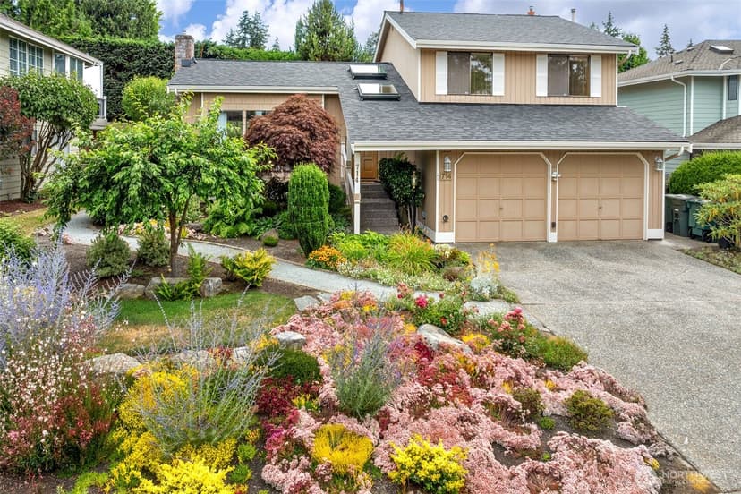 Property photo for 714 Vista Place, Edmonds photo 4