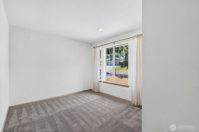Property photo for 3516 97th Avenue E, Edgewood photo 19