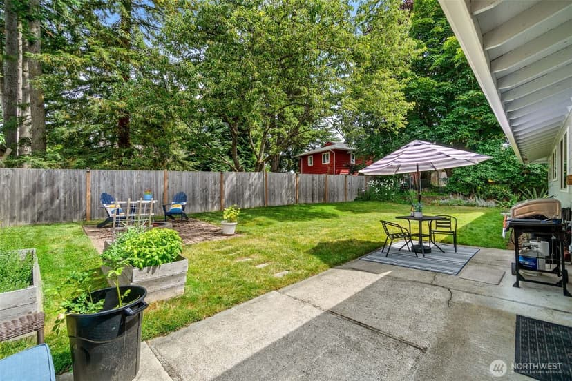 Property photo for 4303 225th Street SW, Mountlake Terrace photo 14
