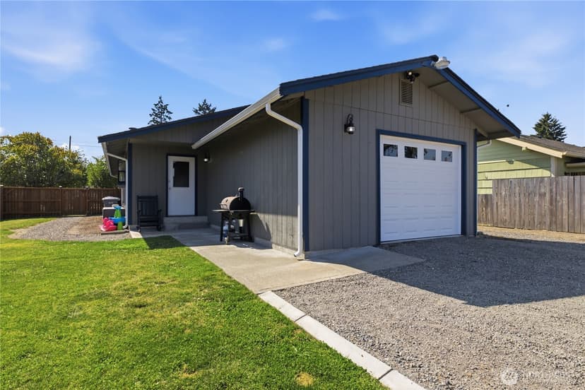 Property photo for 209 16th St SW, Puyallup photo 19