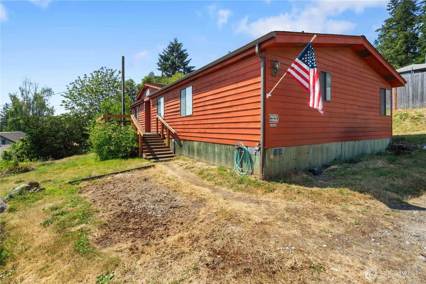 Property photo for 812 68th Avenue E, Fife photo 36