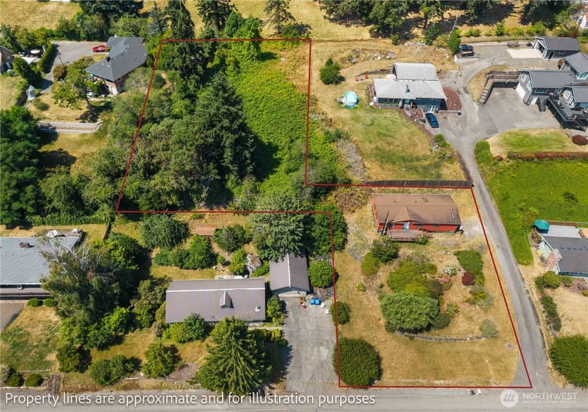 Property photo for 812 68th Avenue E, Fife photo 6