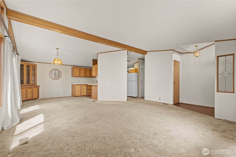 Property photo for 812 68th Avenue E, Fife photo 15